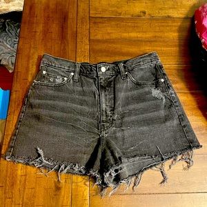 High-waisted Jean Shorts